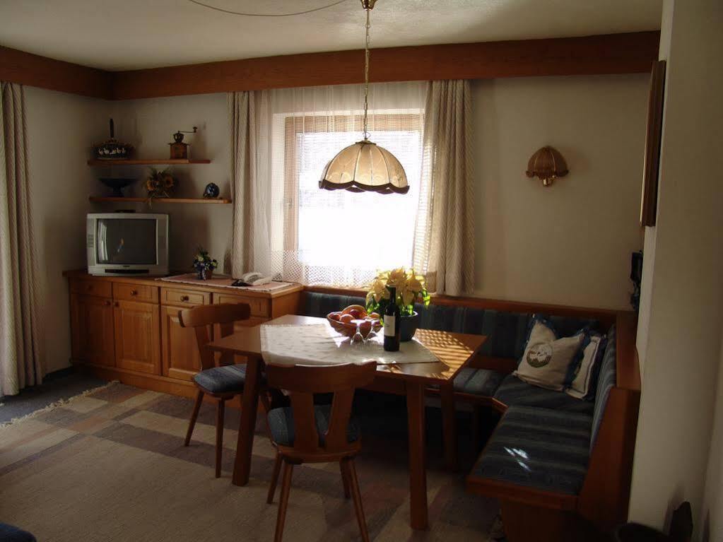 Haus Kneissl Apartment Seefeld in Tirol Ngoại thất bức ảnh